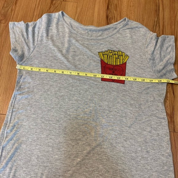 Gaze “Fries” Grey Scoop-neck Short Sleeve Top - Picture 9 of 10